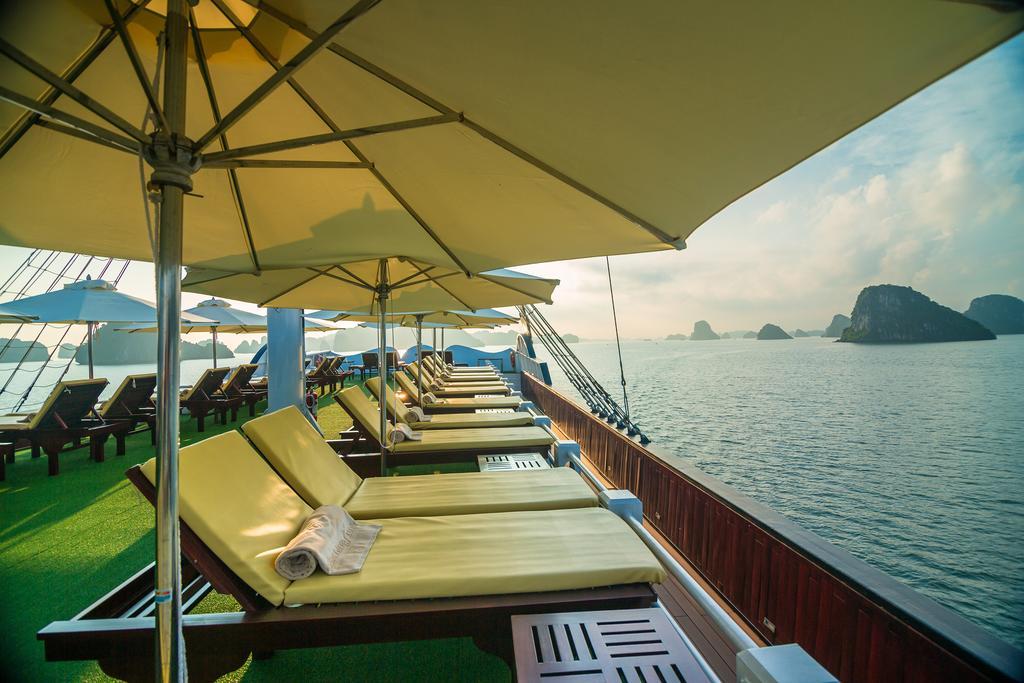 Dragon Legend Cruise Hotel Ha Long Exterior photo