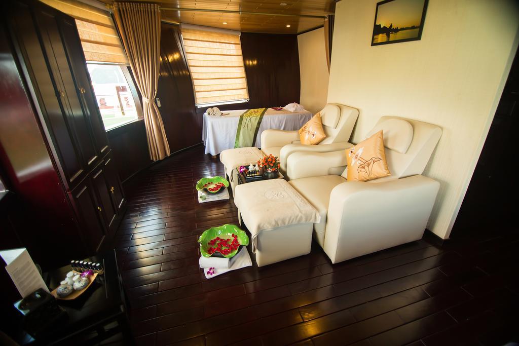 Dragon Legend Cruise Hotel Ha Long Exterior photo