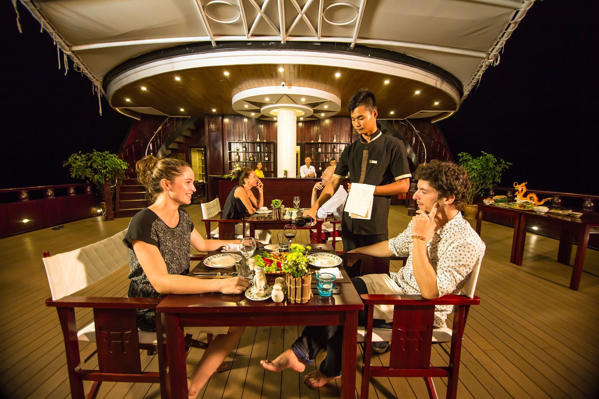 Dragon Legend Cruise Hotel Ha Long Exterior photo